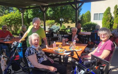 The Benefits of Living in a Retirement Community